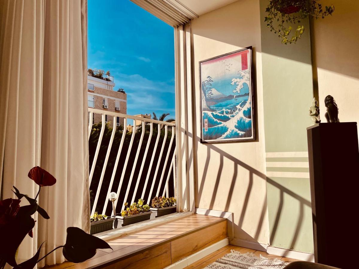 High-End Apartment , With A Private Parking And An Elavator Tel Aviv Bagian luar foto