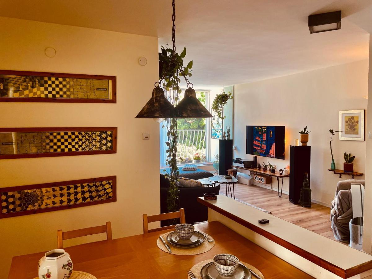 High-End Apartment , With A Private Parking And An Elavator Tel Aviv Bagian luar foto